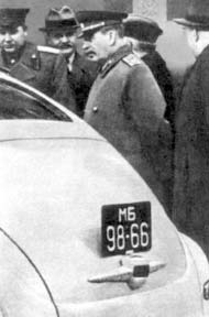И.В. Сталин у ГАЗ-М20 «Победа»