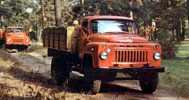 ГАЗ-53А (1981). Отсутствуют задние брызговики