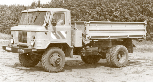 Автомобиль-самосвал ГАЗ-САЗ-3511 на шасси автомобиля ГАЗ-66-31 образца 1992 г.